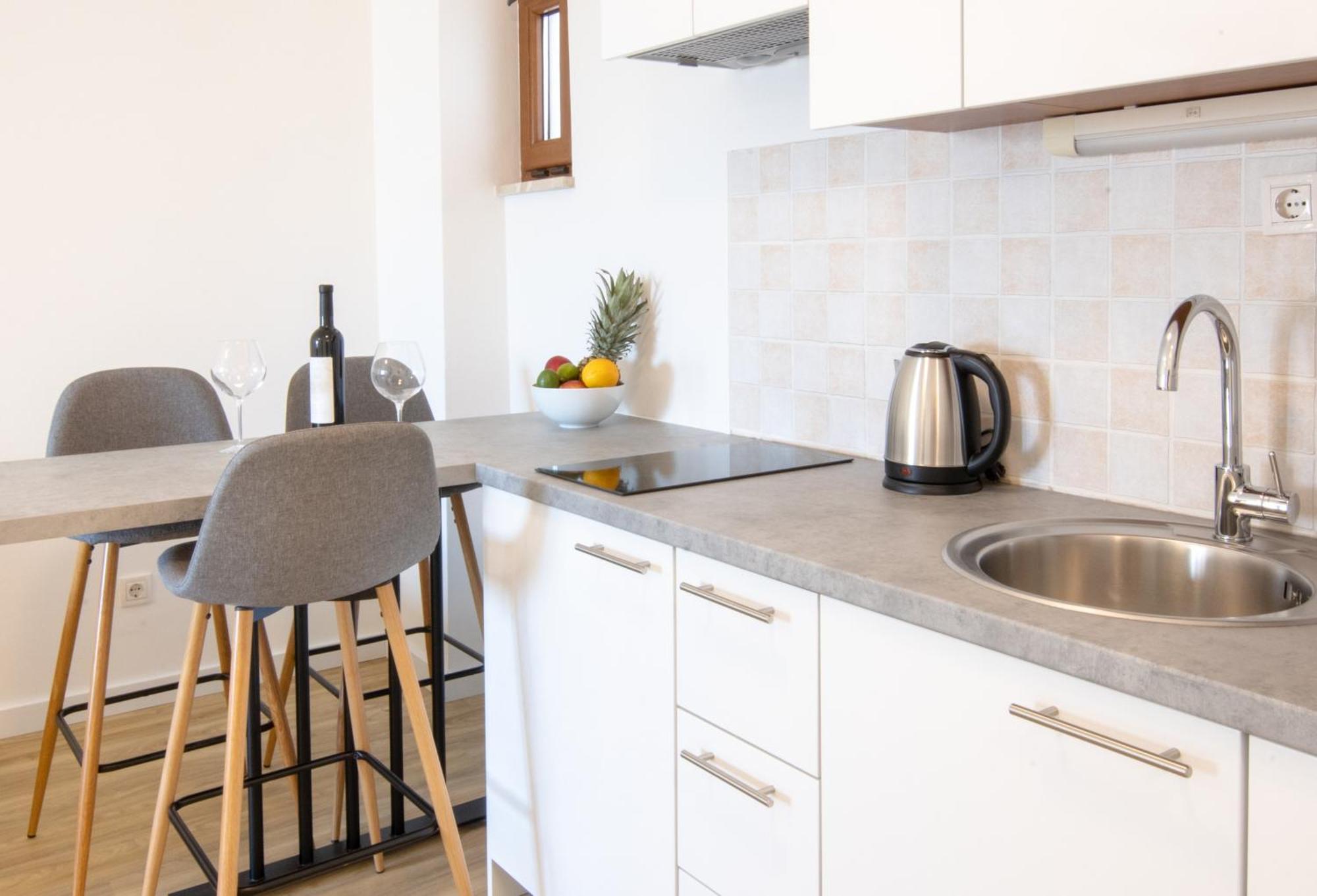Bed & Breakfast Portun In The Center Baska Voda Ngoại thất bức ảnh