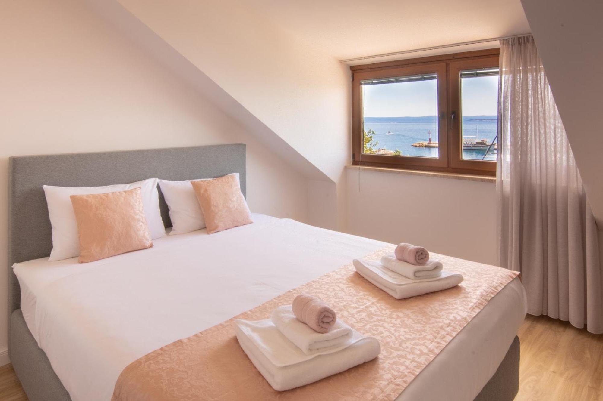 Bed & Breakfast Portun In The Center Baska Voda Ngoại thất bức ảnh