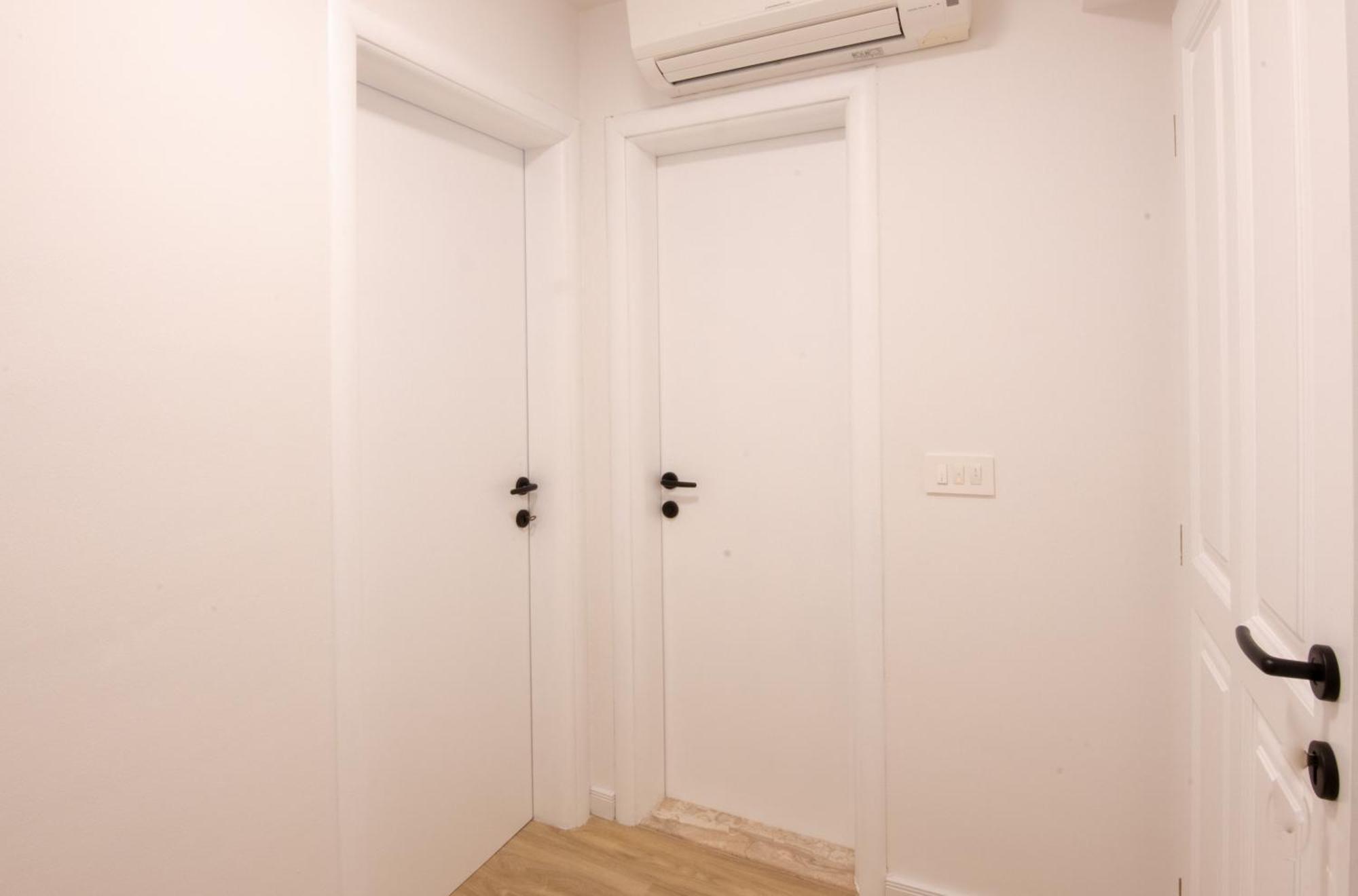 Bed & Breakfast Portun In The Center Baska Voda Ngoại thất bức ảnh