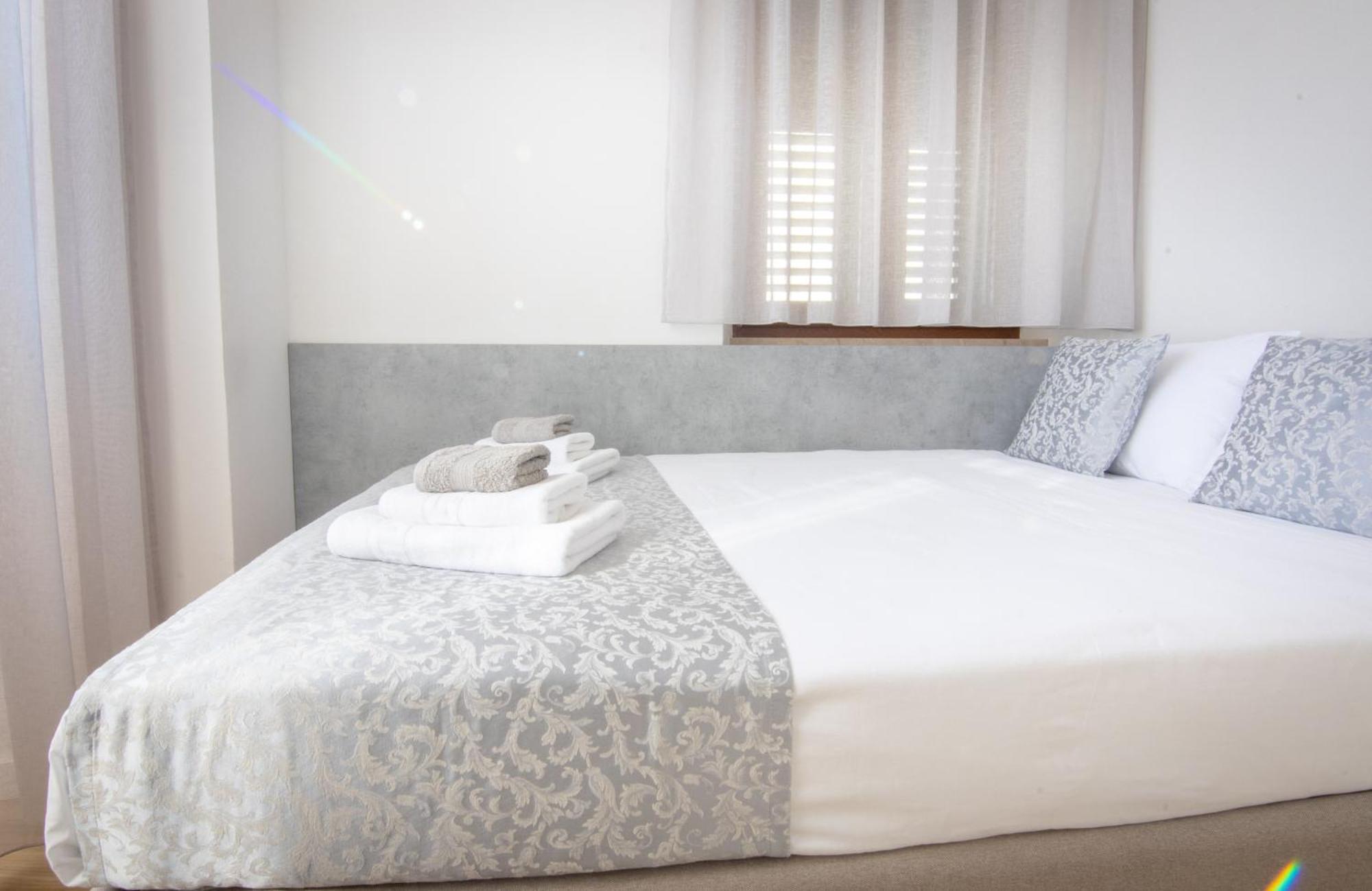 Bed & Breakfast Portun In The Center Baska Voda Ngoại thất bức ảnh