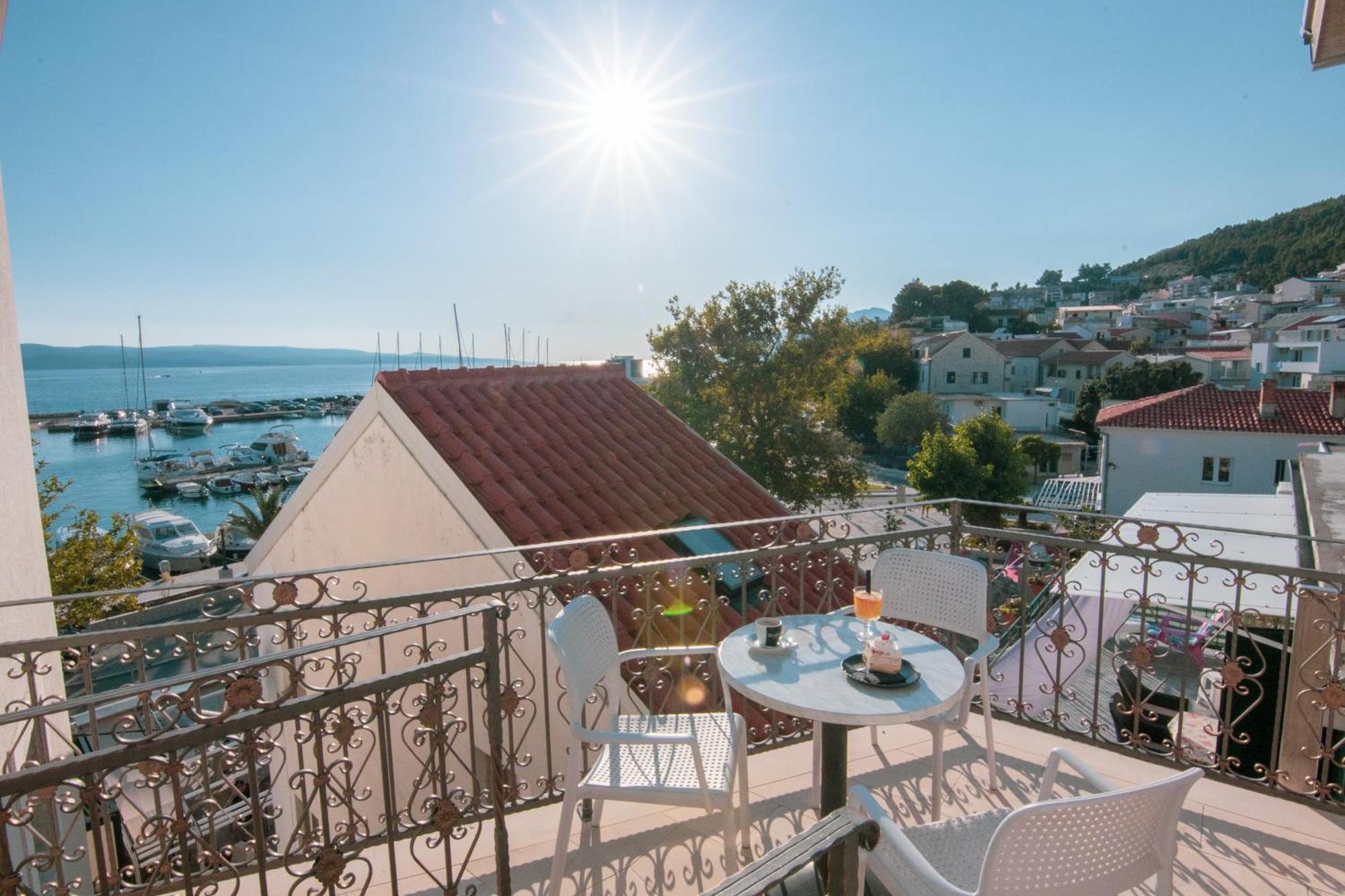 Bed & Breakfast Portun In The Center Baska Voda Ngoại thất bức ảnh