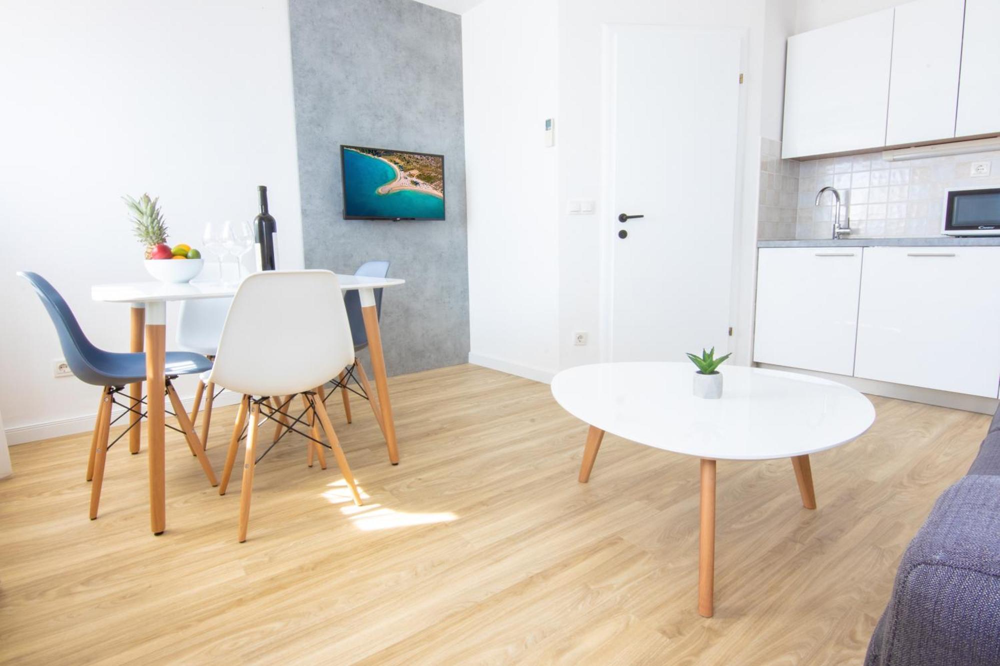Bed & Breakfast Portun In The Center Baska Voda Ngoại thất bức ảnh